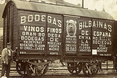 railway carriege for wine rioja